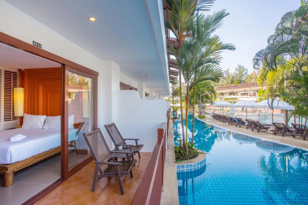 Grand Pool Access Pool View Room