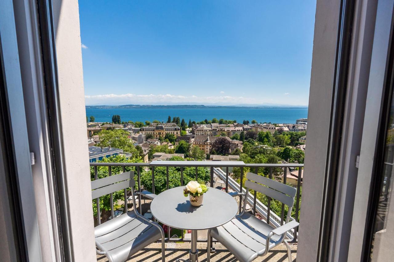 Doppelzimmer mit Balkon und Seeblick