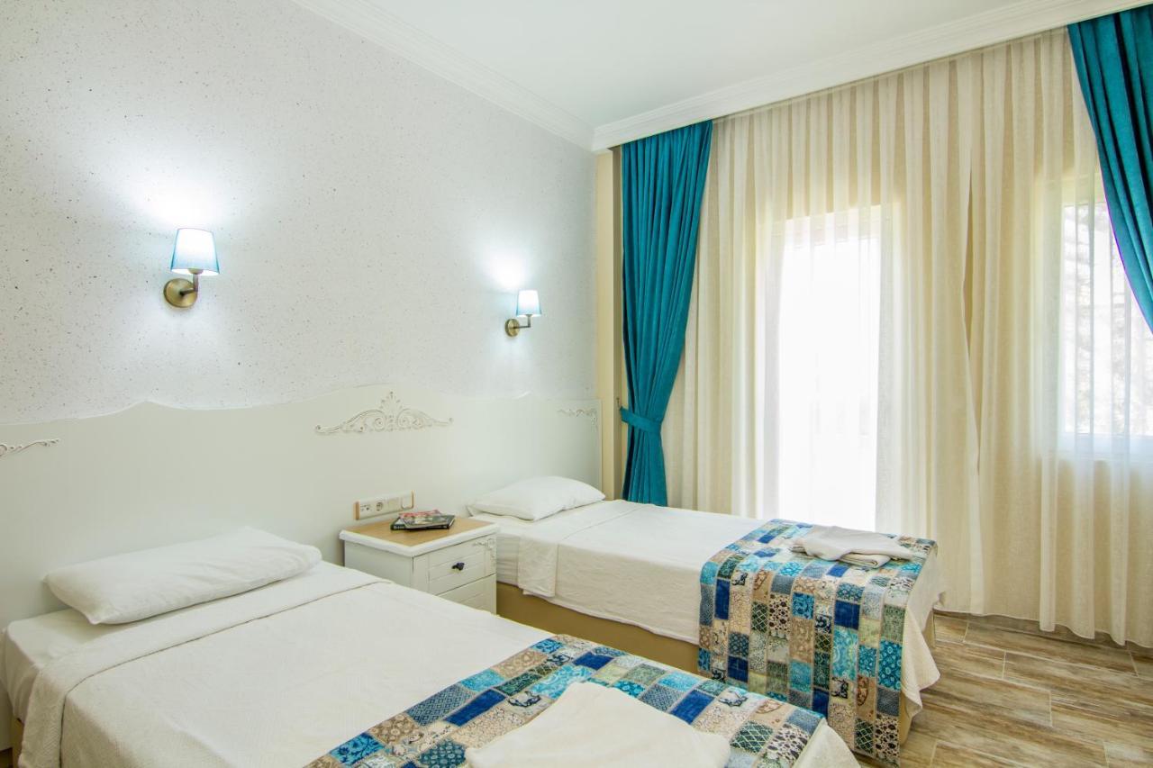 Superior Double or Twin Room,812435987:JPEG