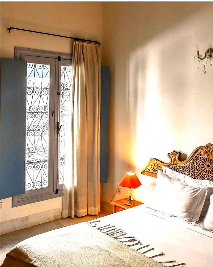 Deluxe Room,1172004639:JPEG