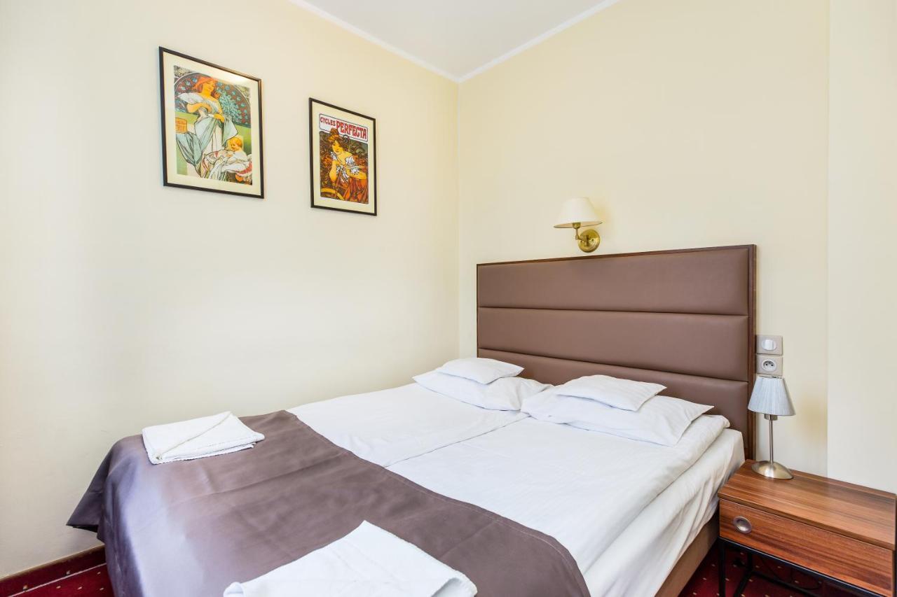 Triple Room,1169410837:JPEG