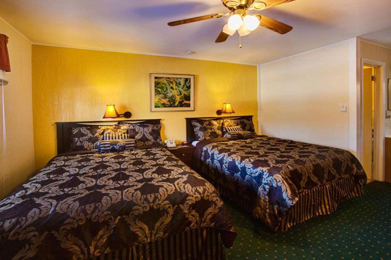 Queen Room with Two Queen Beds