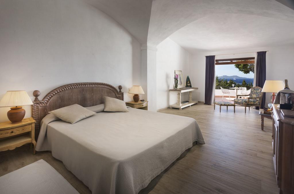 Queen Room with Sea View