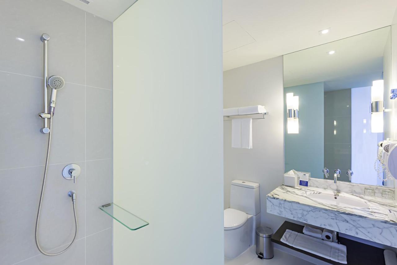Standard Room,1341795197:JPEG