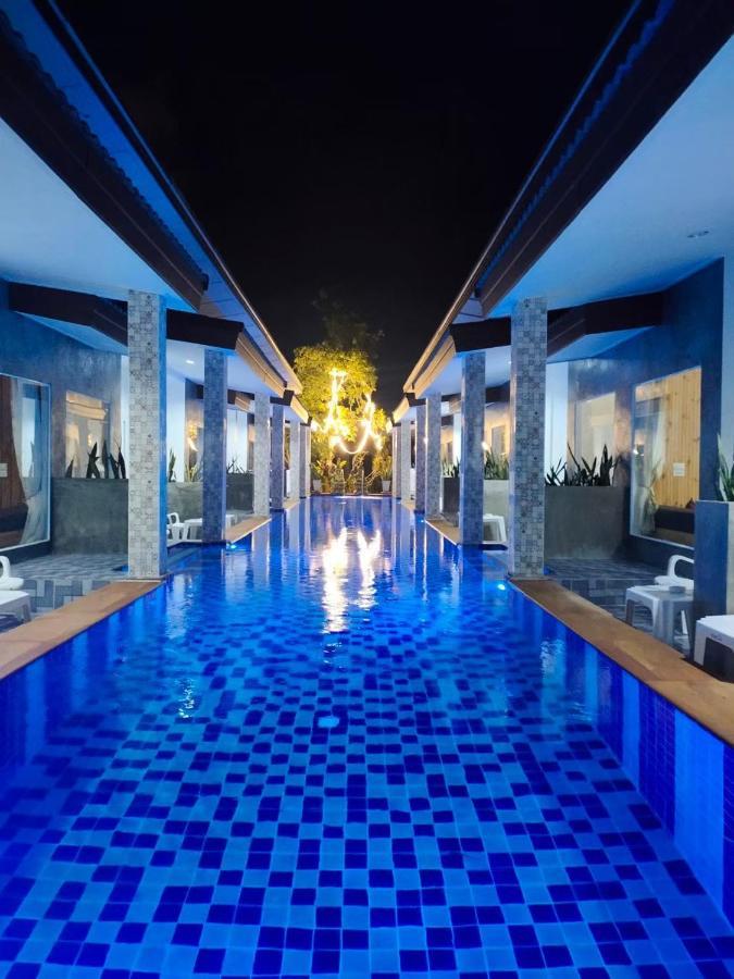King Room with Pool View