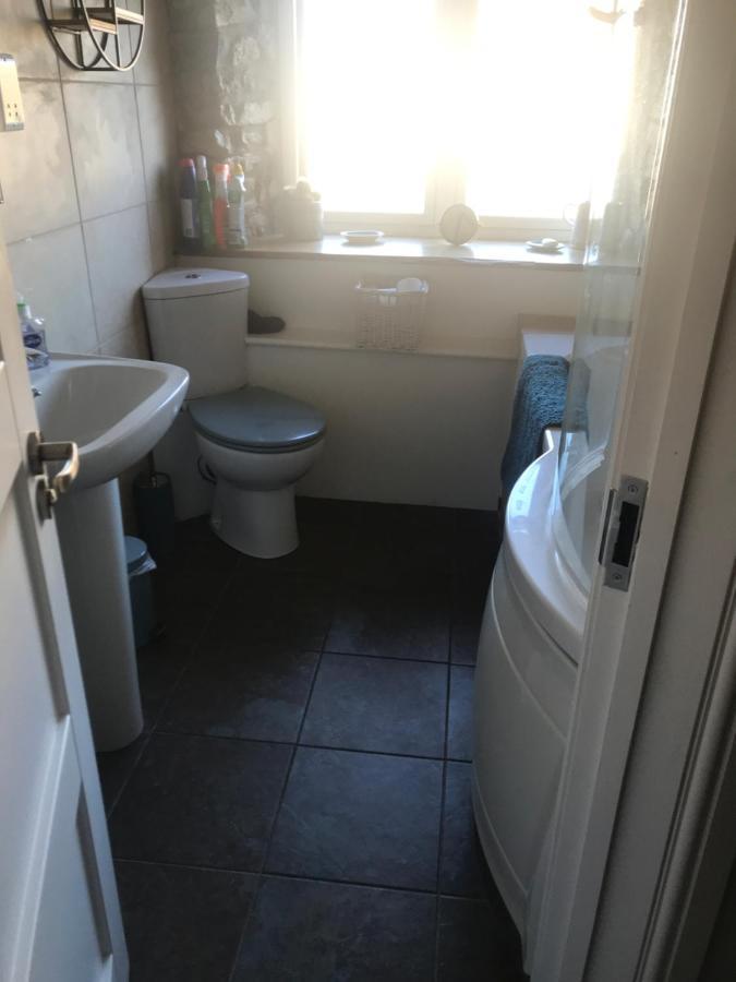 Twin Room with Shared Bathroom