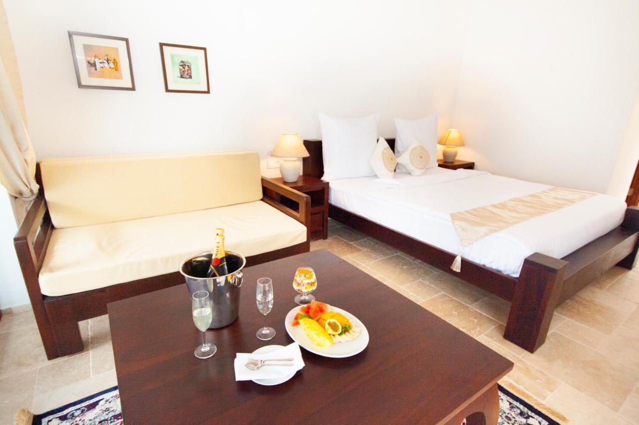 Double Room with Partial  Ocean View