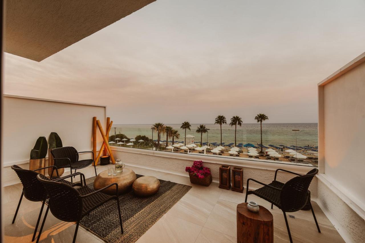 Deluxe Suite Sea View