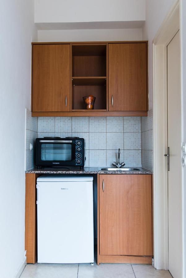 One-Bedroom Triple Apartment