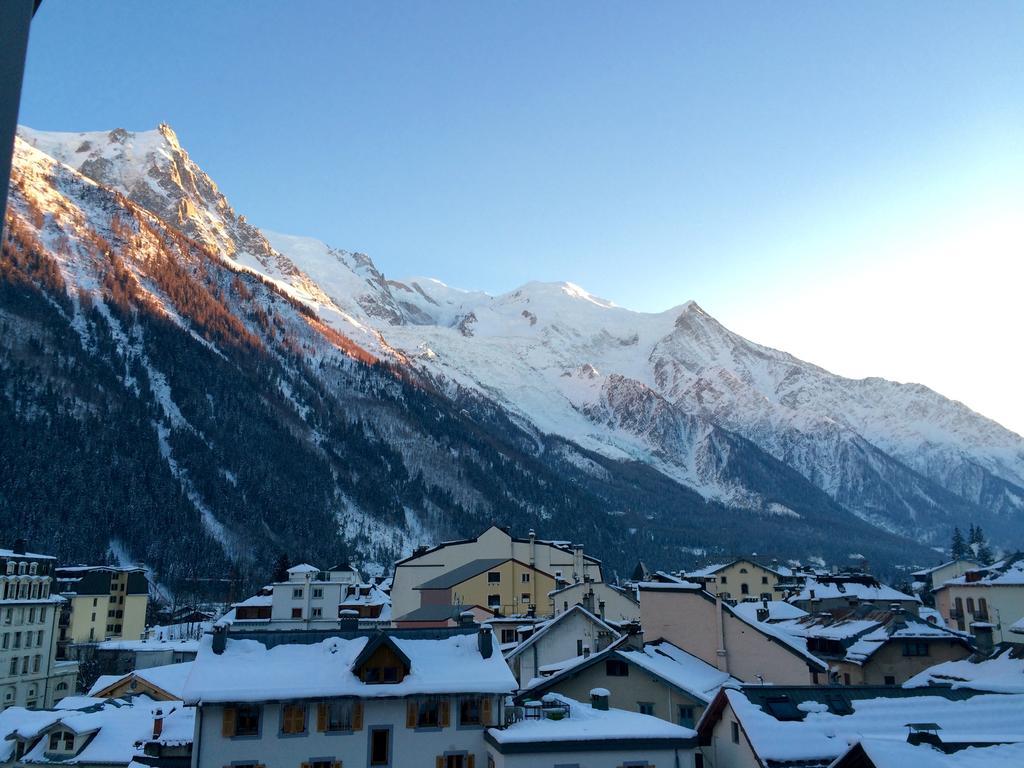 Suite Balcony Mont-Blanc Range View,718714825:JPEG