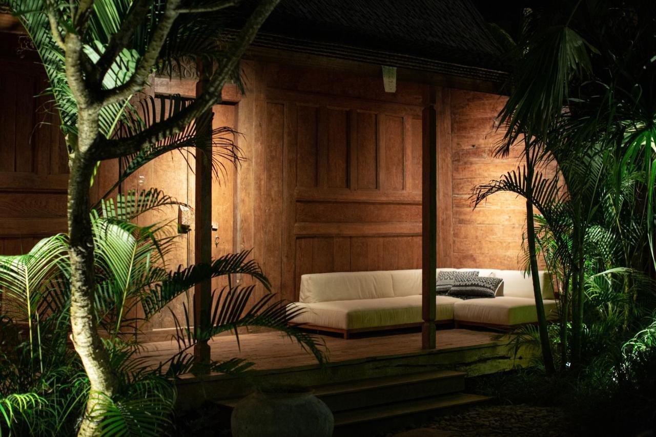 Gladak Studio with Daily Free Yoga, Movement, Sauna & Cold / Hot Plunge
