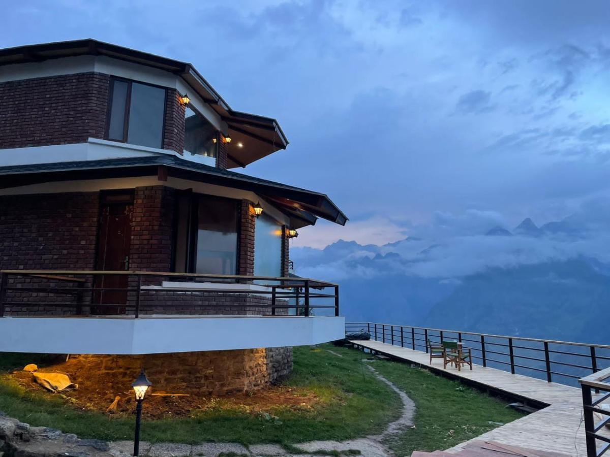 King Room with Mountain View
