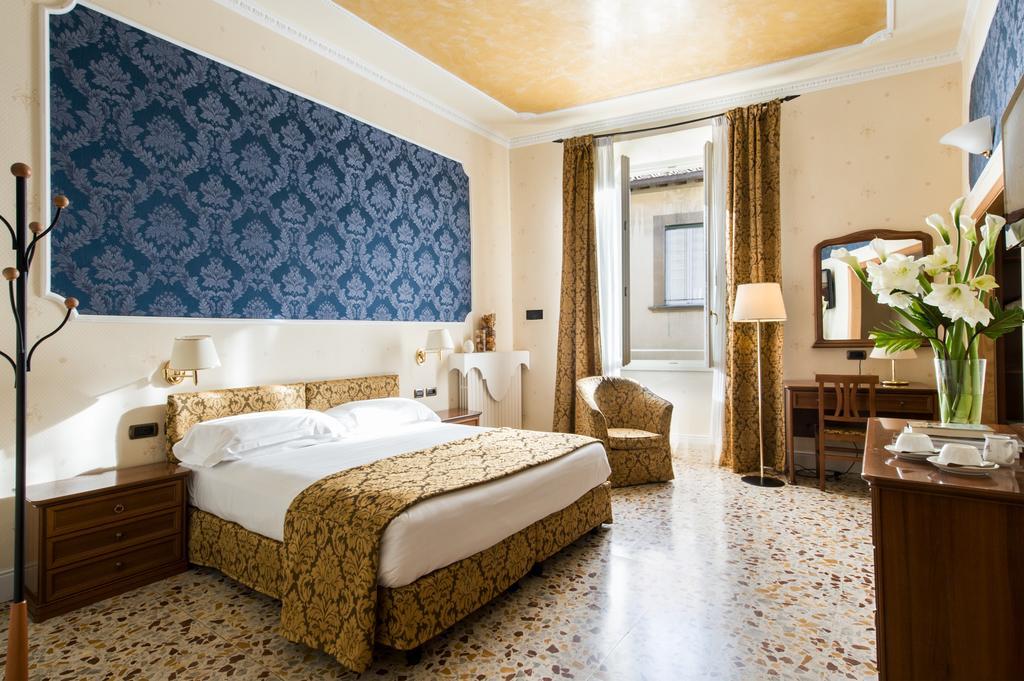 Quarto Quádruplo Comfort
