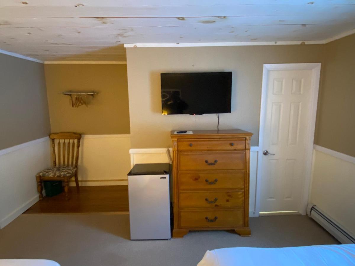 Classic Quadruple Room