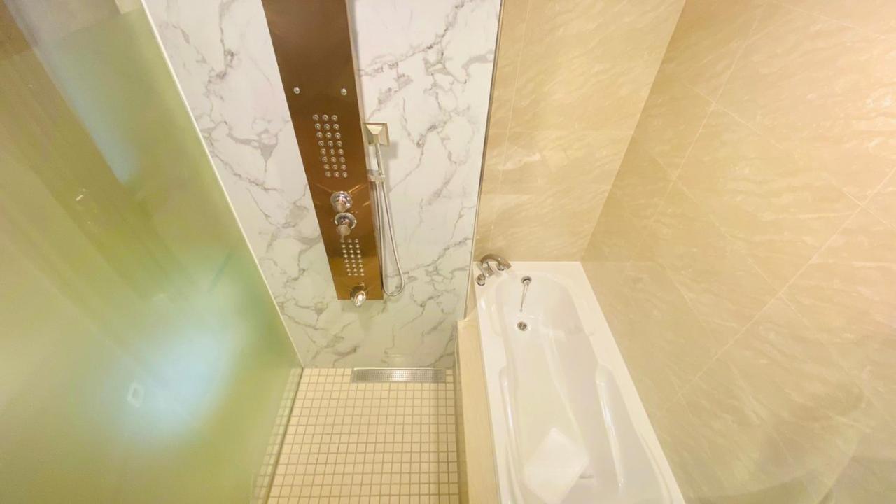 Quadruple Room with Bath (with window),1178227771:JPEG
