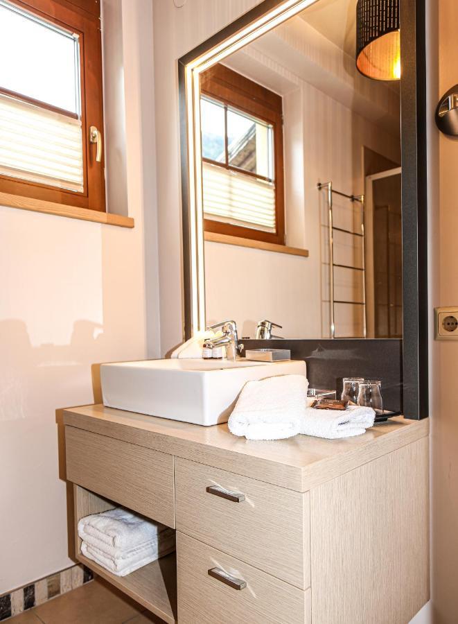 Doppelzimmer mit Balkon