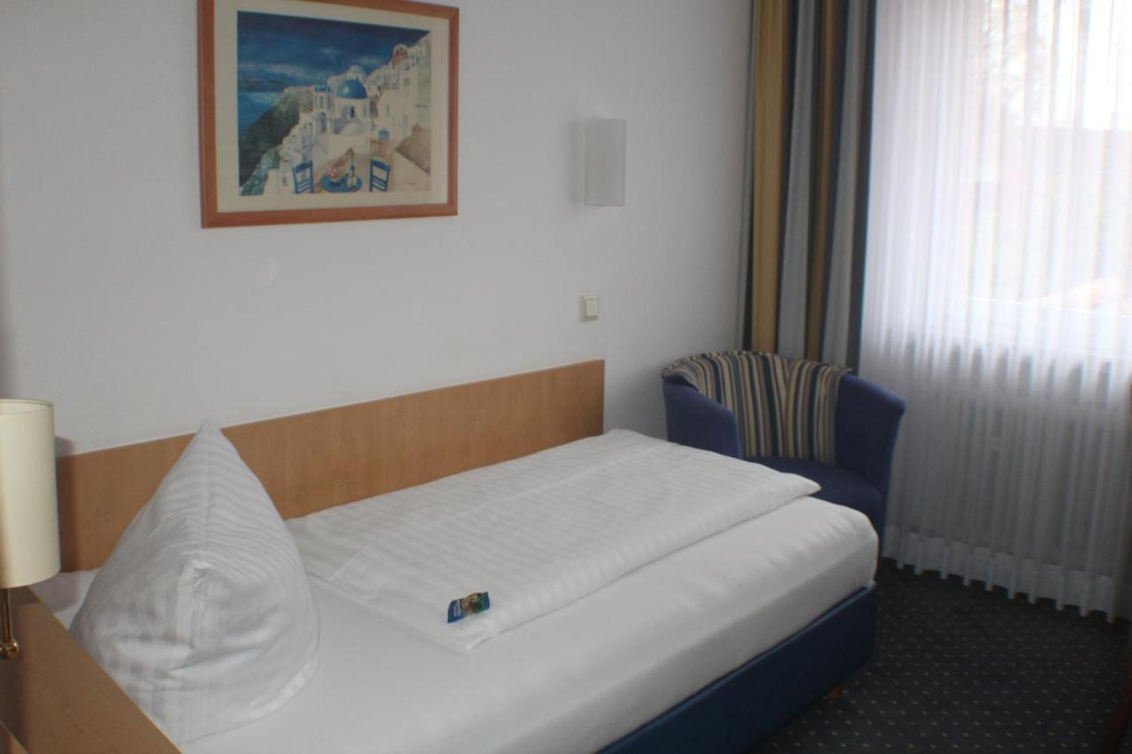 Single Room,1132170606:JPEG