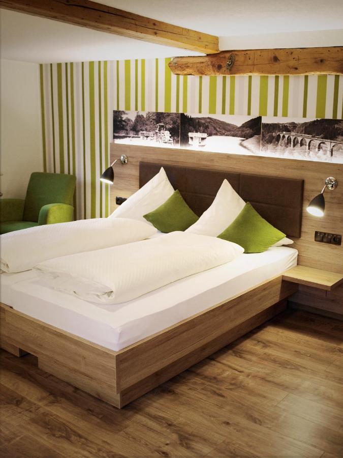 Großes Doppelzimmer