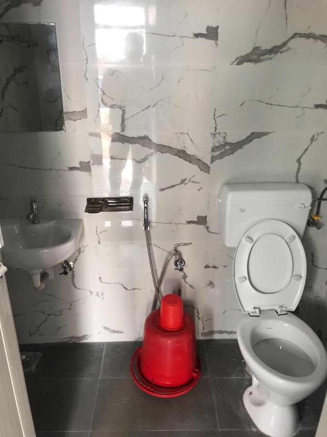 Deluxe Double Room (2 Adults + 1 Child)