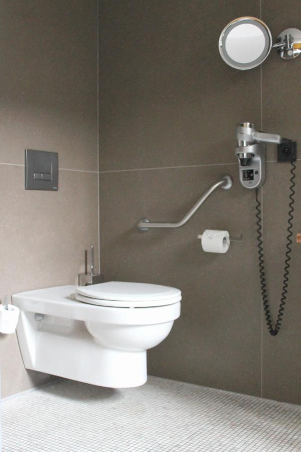 Comfort Room - Mobility Accessible