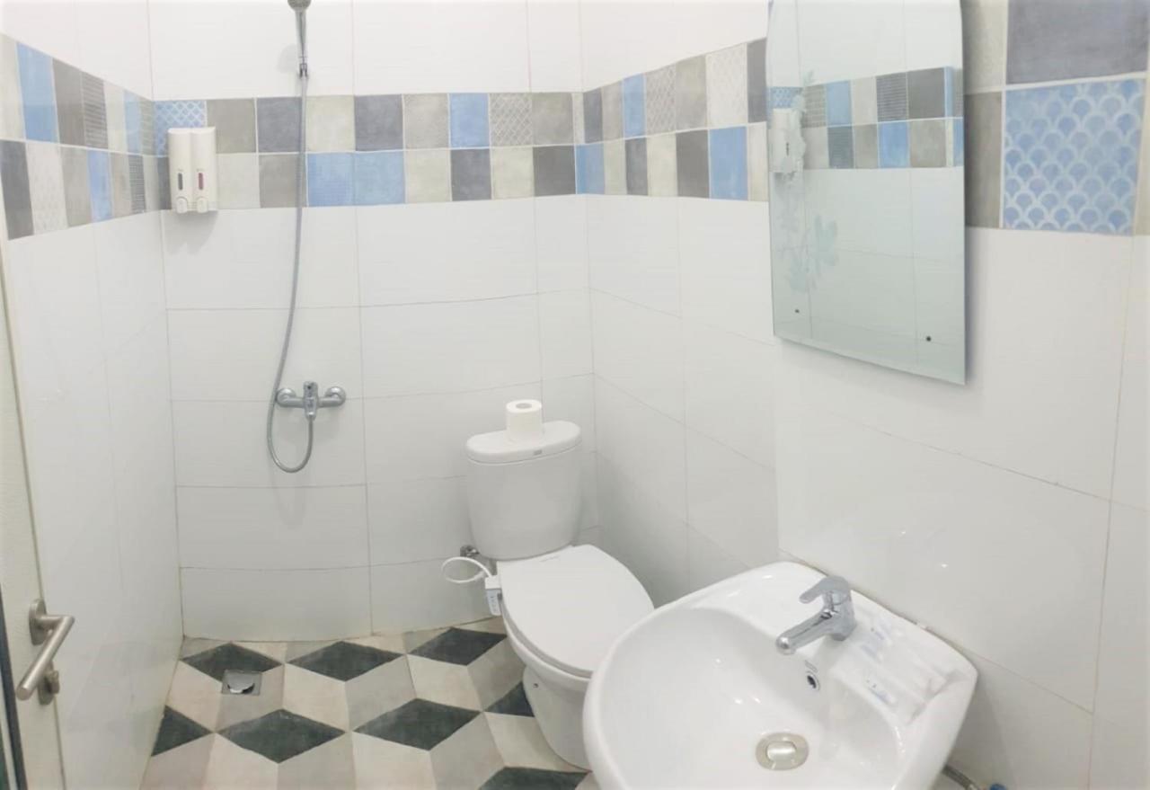 Family Room,1397098649:JPEG