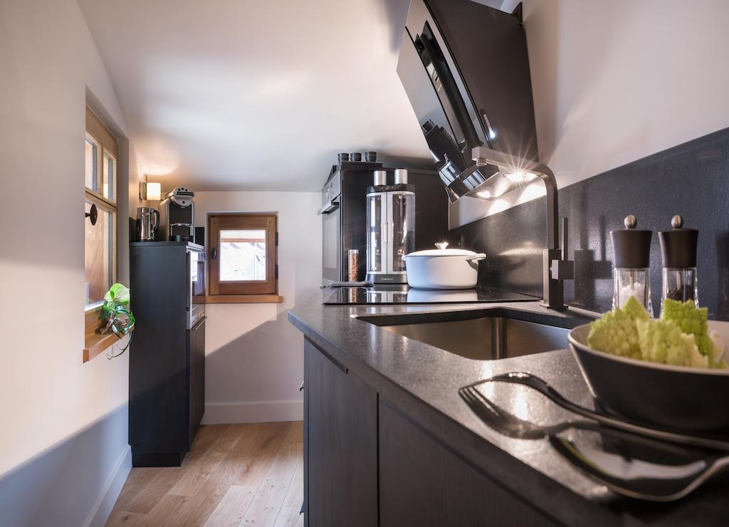 Triplex Apartment with Fireplace and Spa Shower