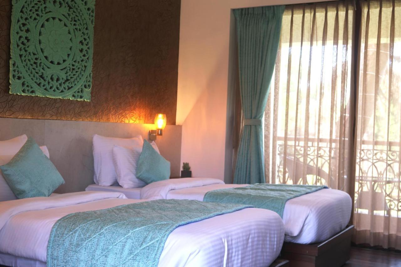 Garden View Twin Room - 10% Discount on Food and Beverages at Sunshine restaurant -  Complimentary Hi-Tea with Cookies (5pm to 6 pm) - Happy Hours 1+1 (12:00 to 07:00pm)