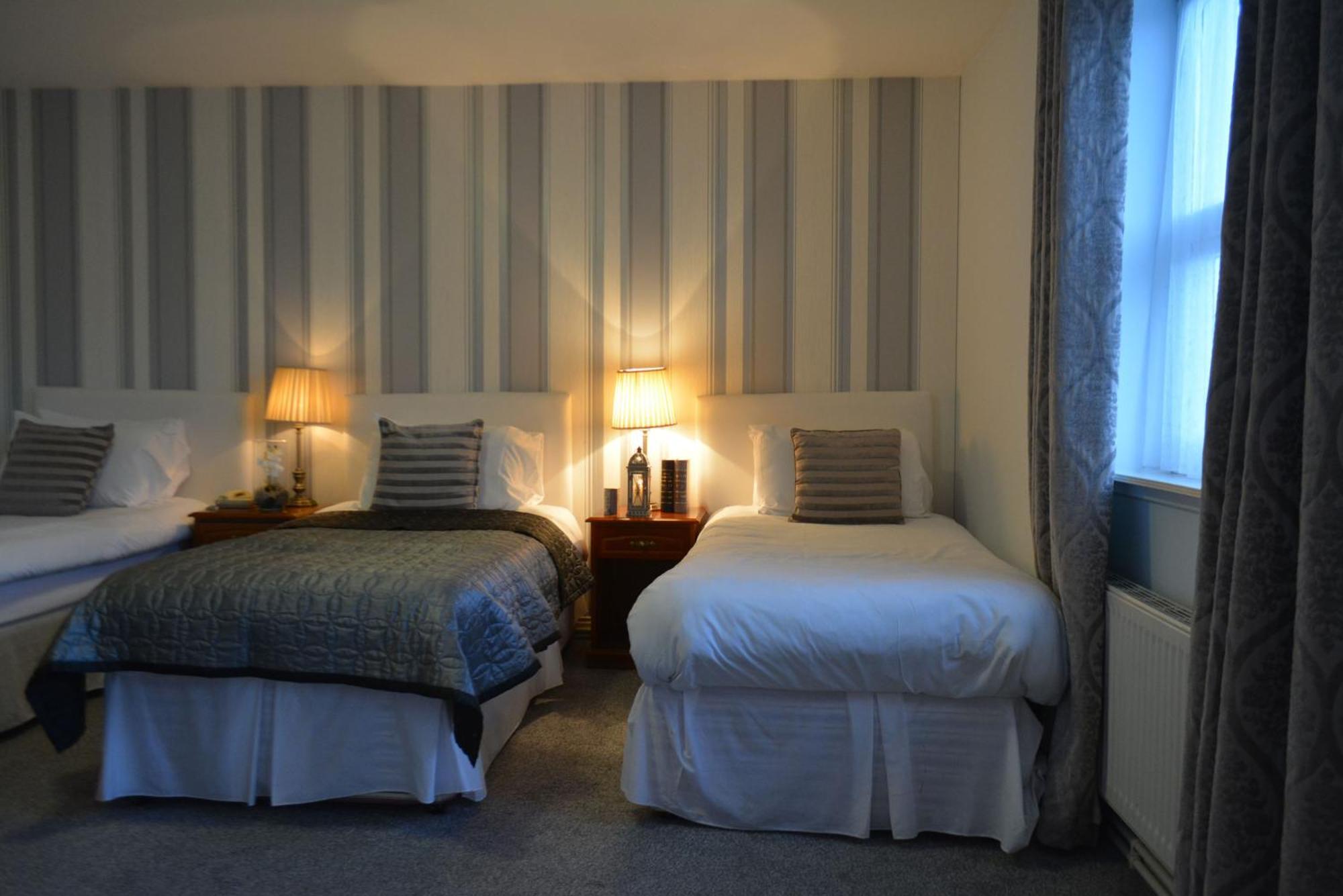 Triple Room,1183303546:JPEG
