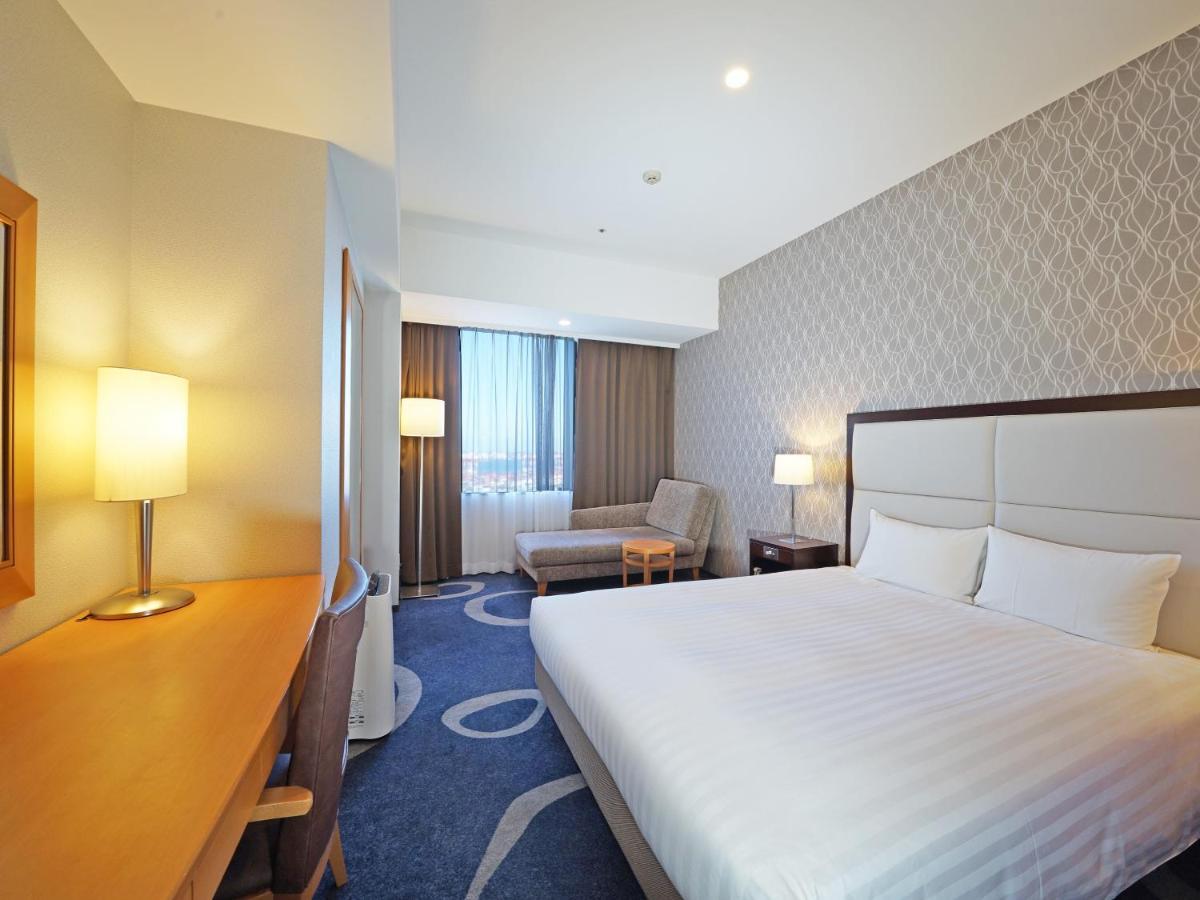 Chambre Lit Queen-Size Non-Fumeurs - Vue sur Mer