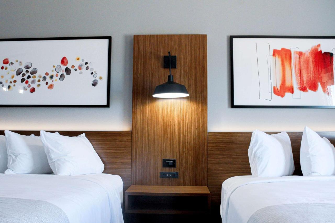 Queen room with 2 Queen Beds, Hearing Access, Non-Smoking