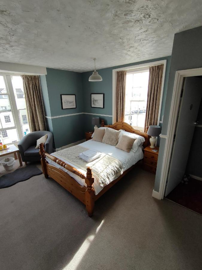 Spacious Double Room,1073506999:JPEG
