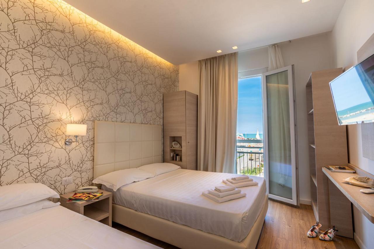Junior Suite Sea View,1398527174:JPEG