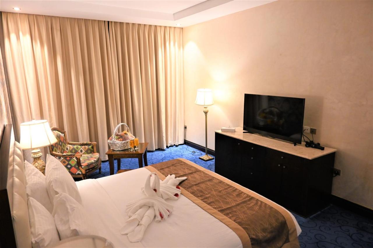 King Room