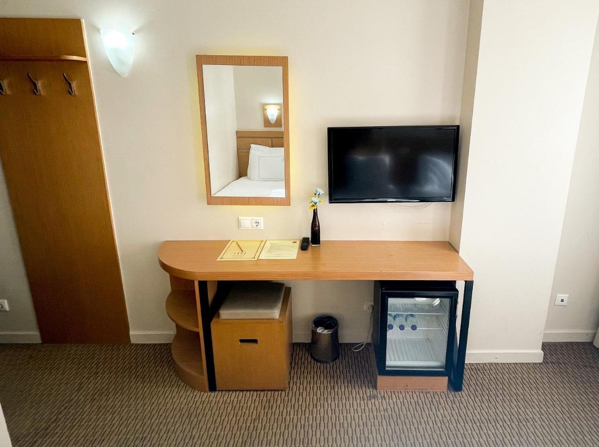 Standard Triple Room,1187798827:JPEG