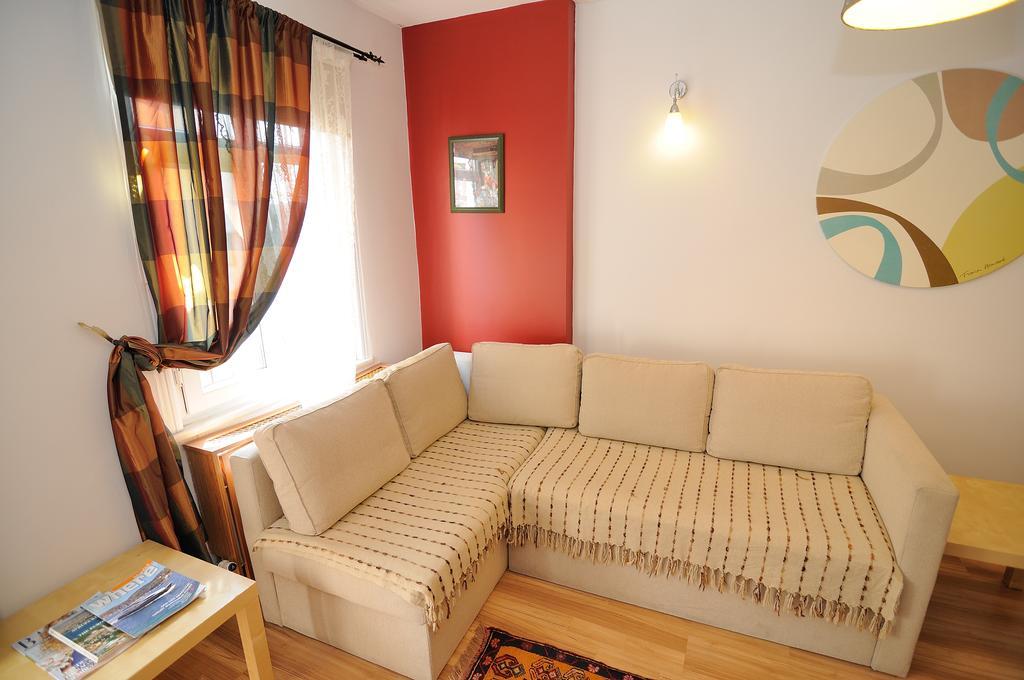 Aile Odası (2 Yetişkin + 1 Çocuk)