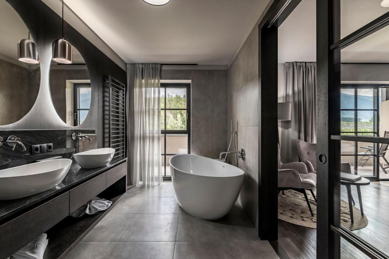 Junior Suite mit Poolblick