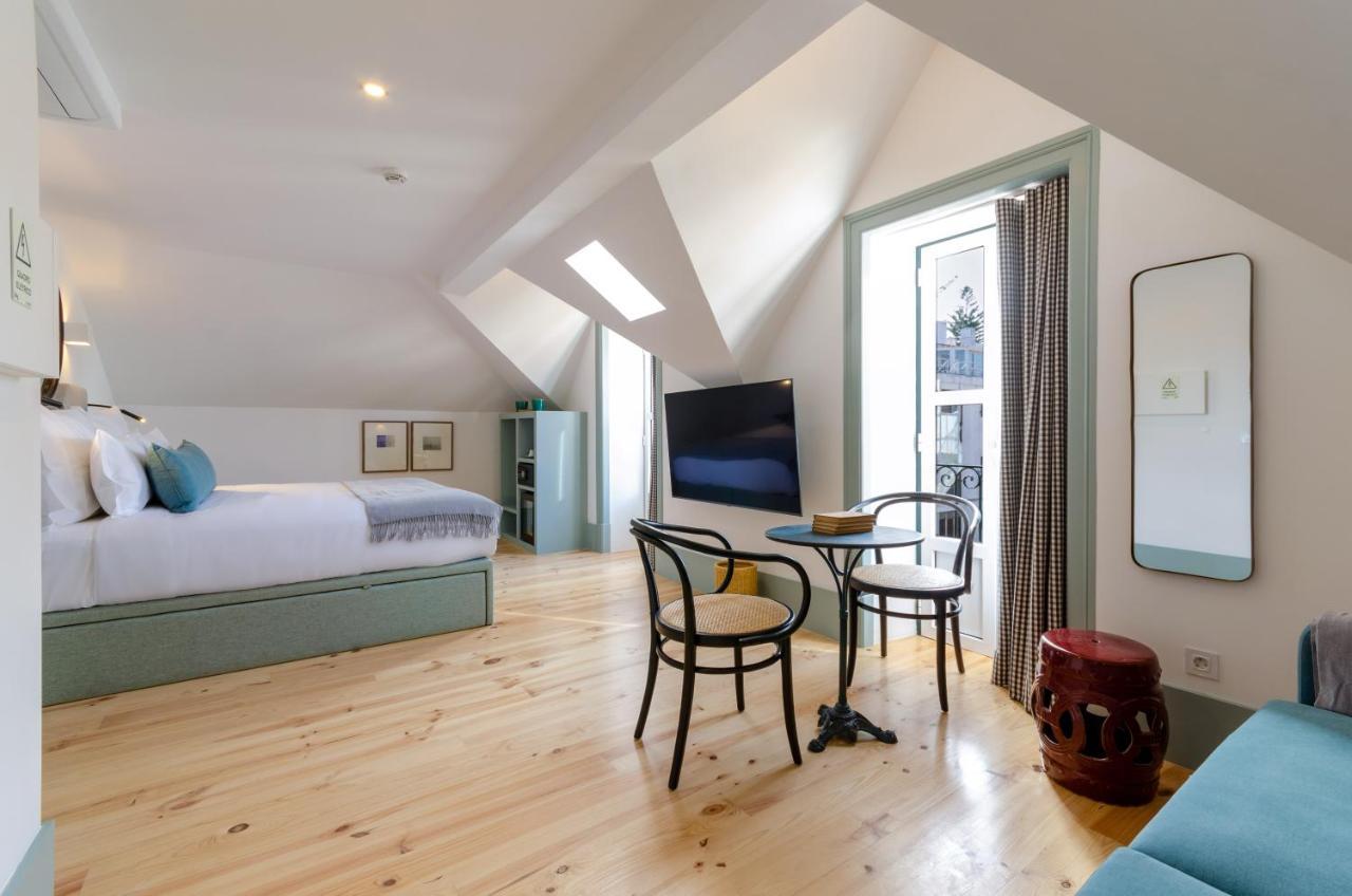 Mansard Junior Suite City View,1186258756:JPEG