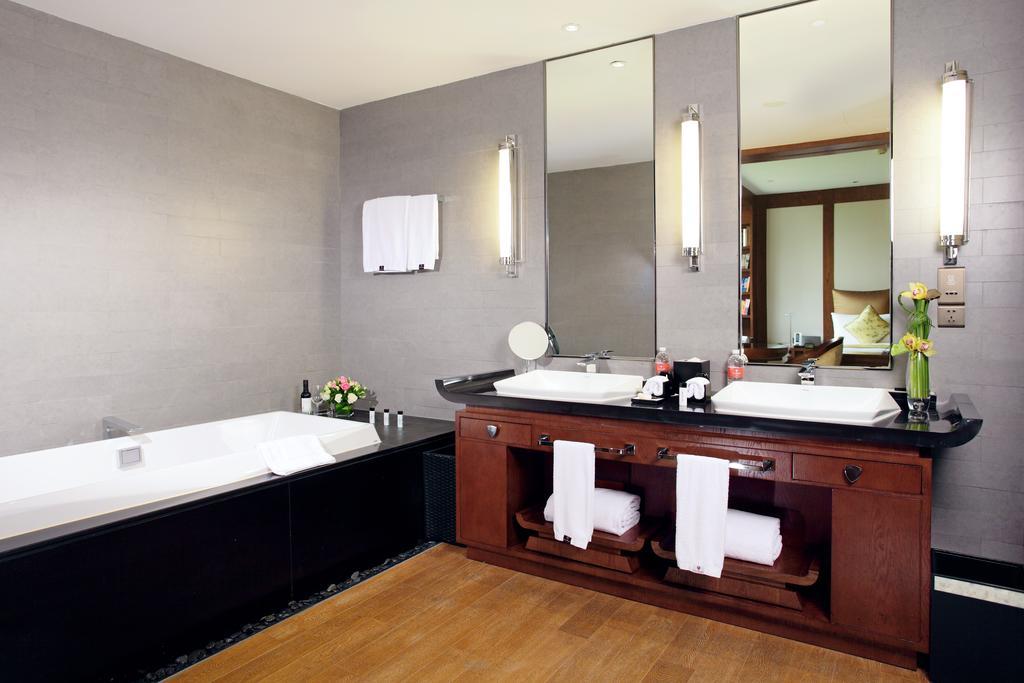 Classic Double Room,1541420446:JPEG