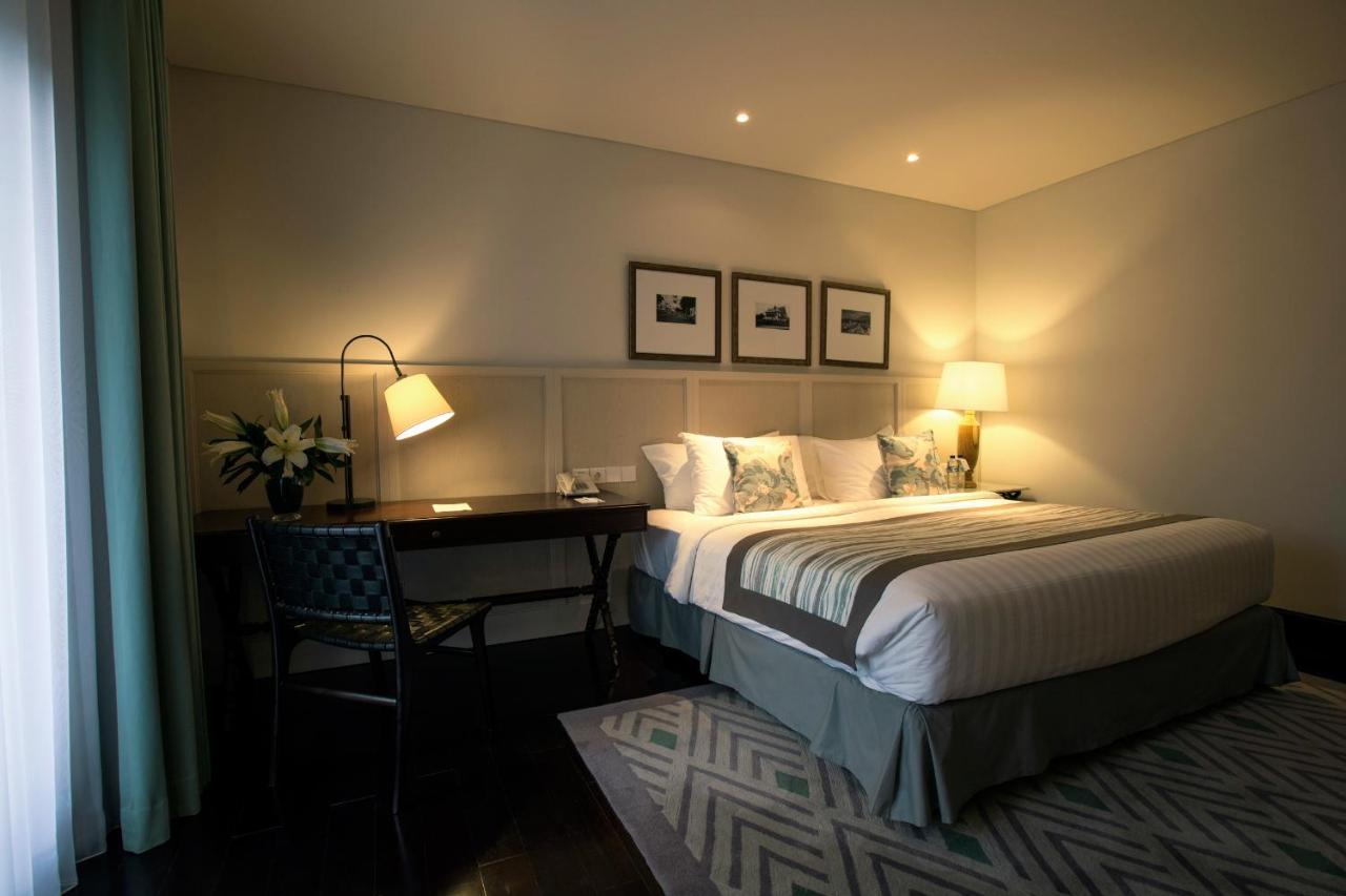 Premium King Room
