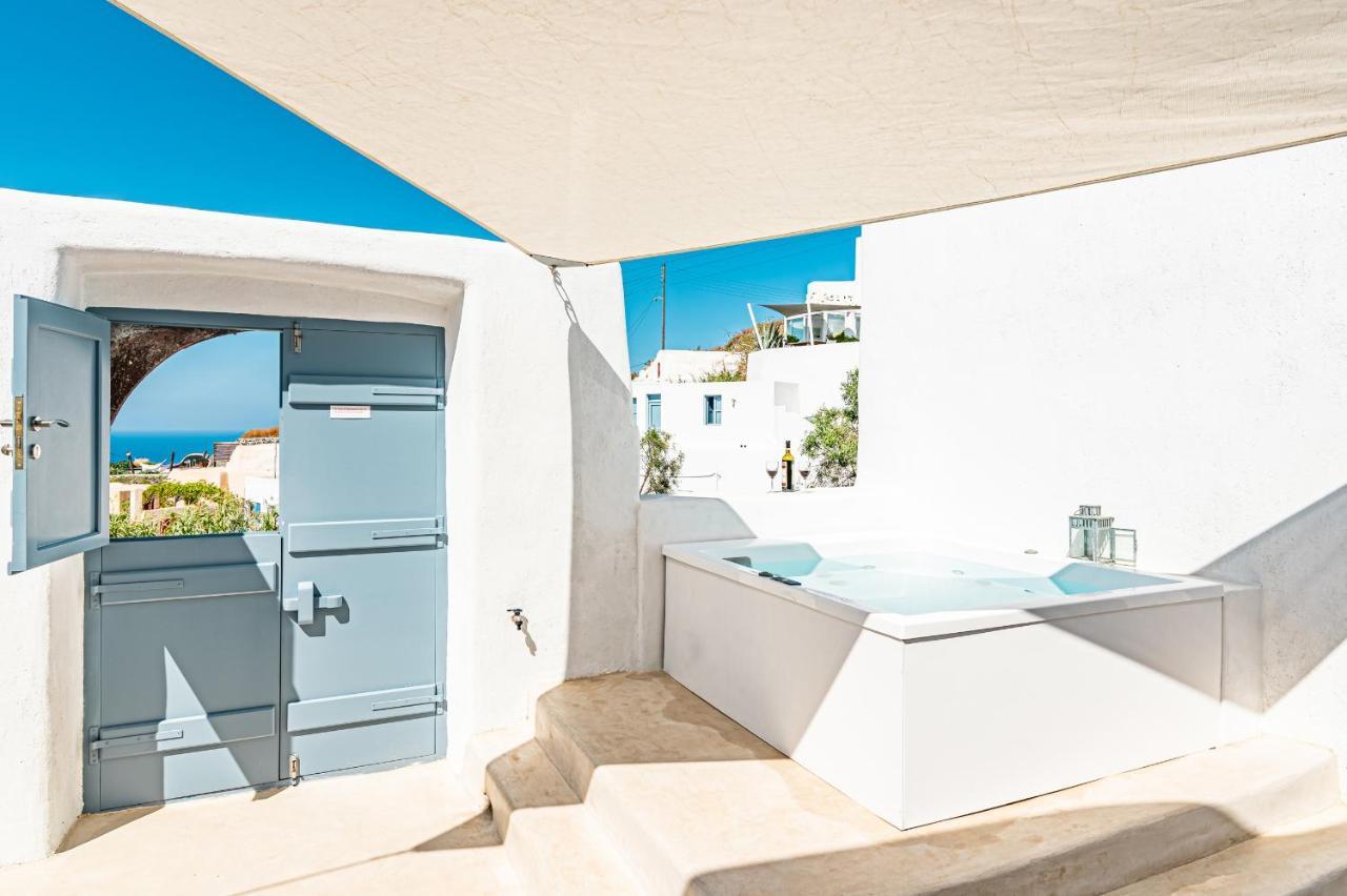 Master Suite with Outdoor Private Jetted Tub (Not Heated)