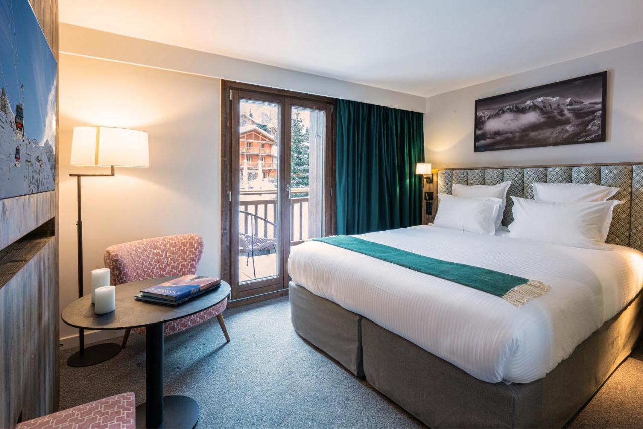 Junior Suite - Village View