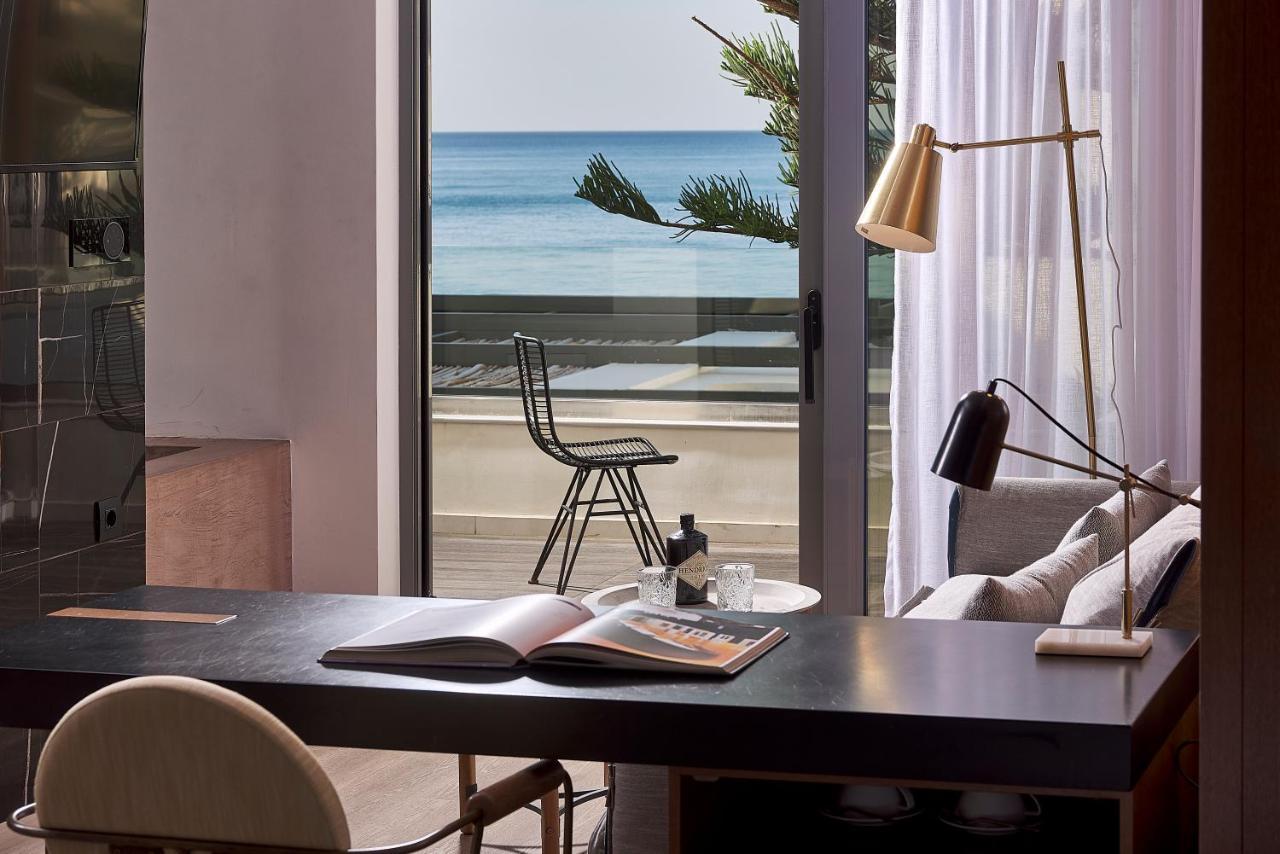 Superior Suite with Outdoor Jacuzzi -Sea View