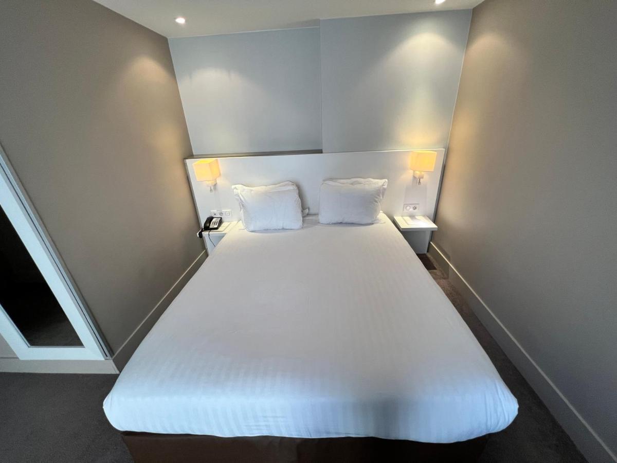 Standard Double Room Single Sofa Bed