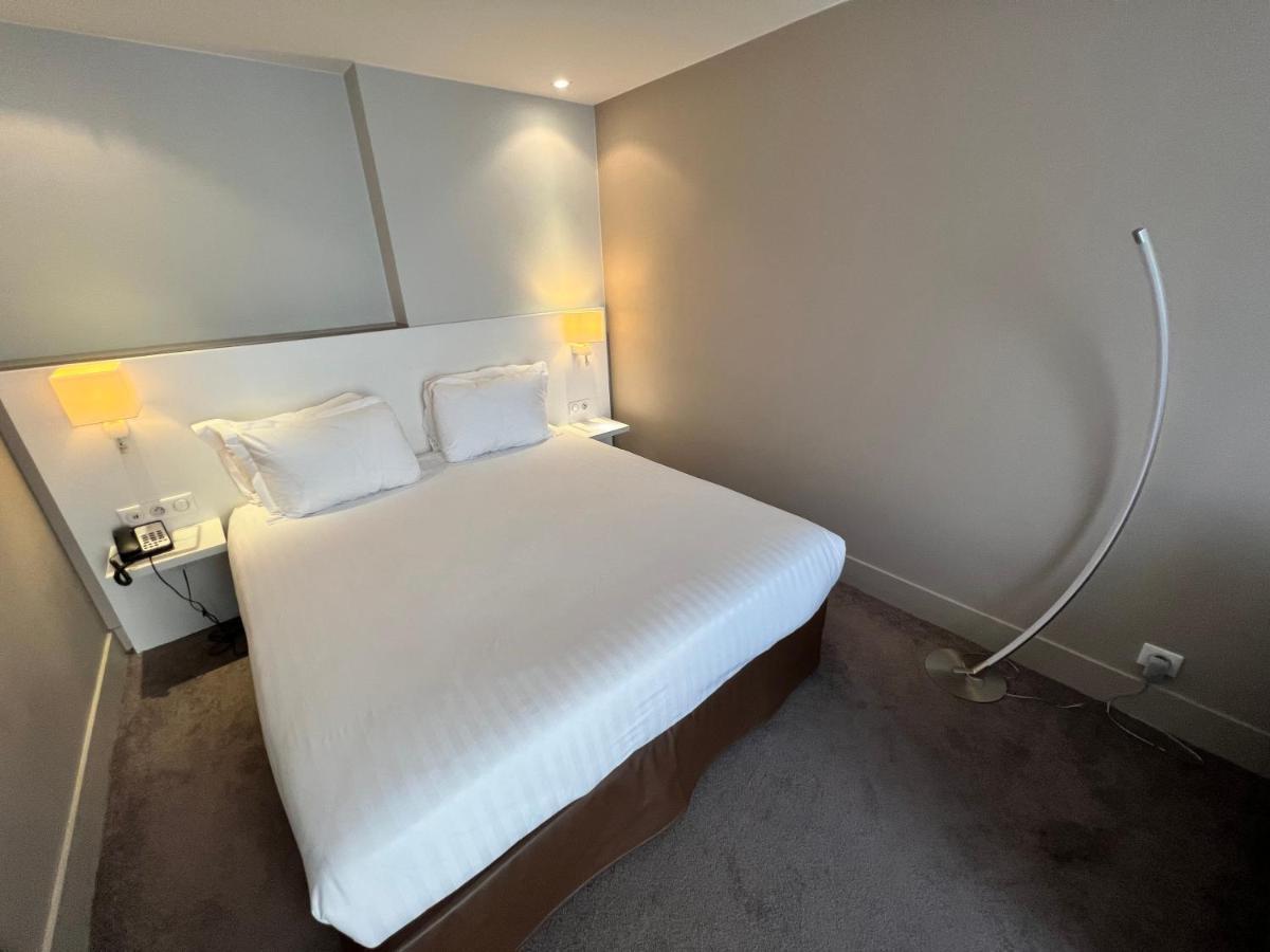 Standard Double Room Single Sofa Bed