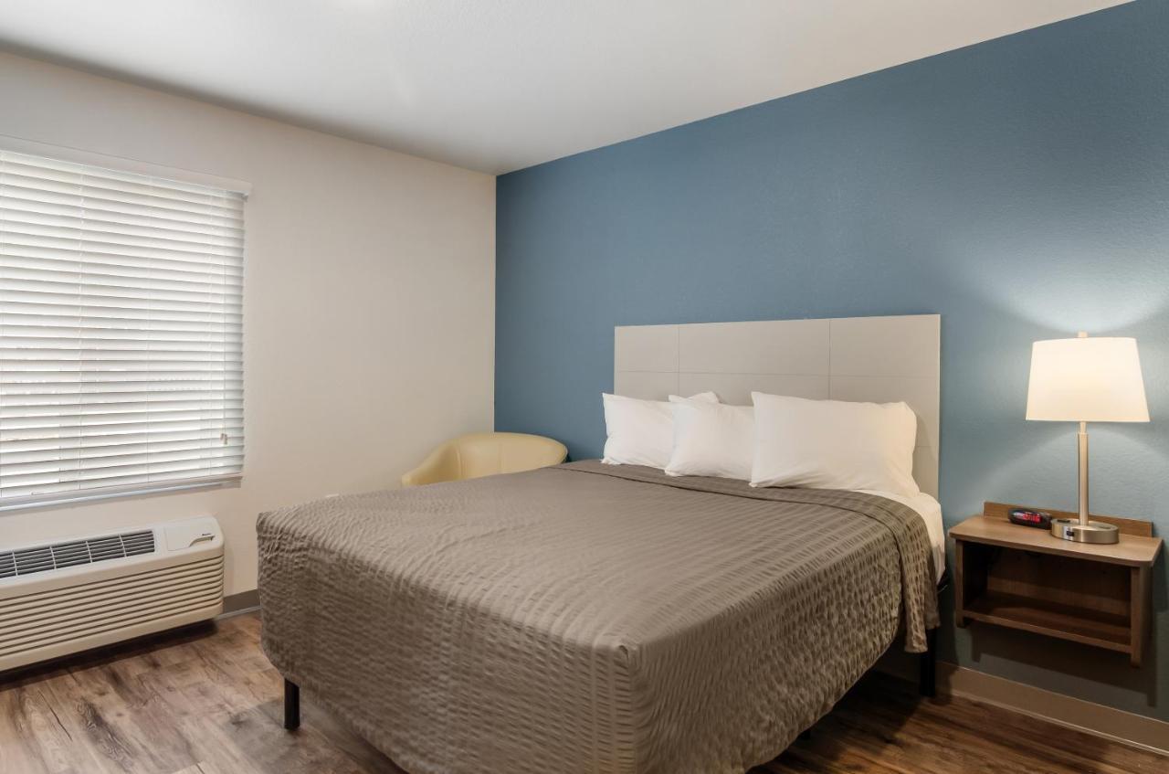 Standard King Room with Sofa Bed - Non Smoking