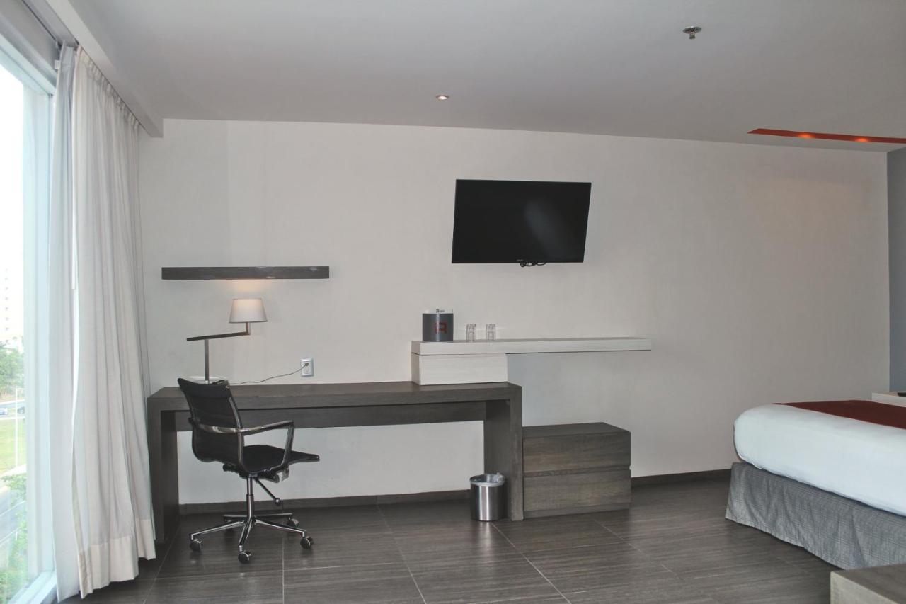 Suite Junior - Vistas al bulevar