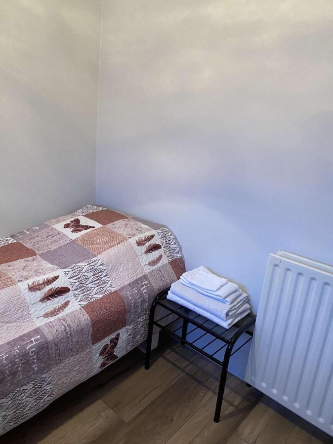 Single Room with Shared Bathroom