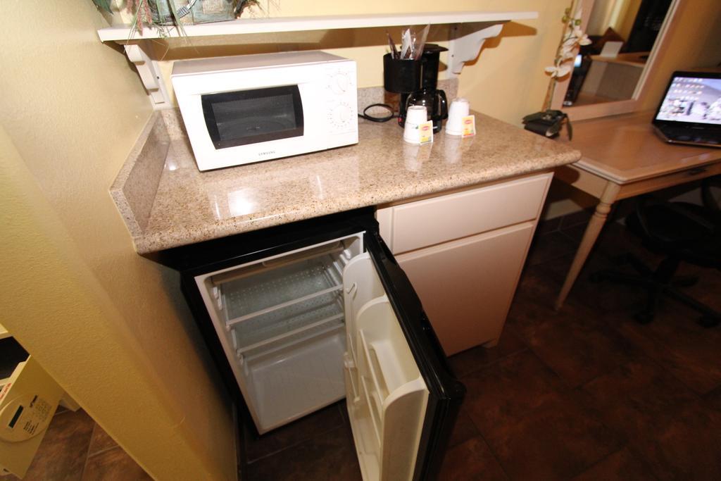Habitación con 2 camas grandes y ducha a ras de suelo - No fumadores/Apta para personas con movilidad reducida