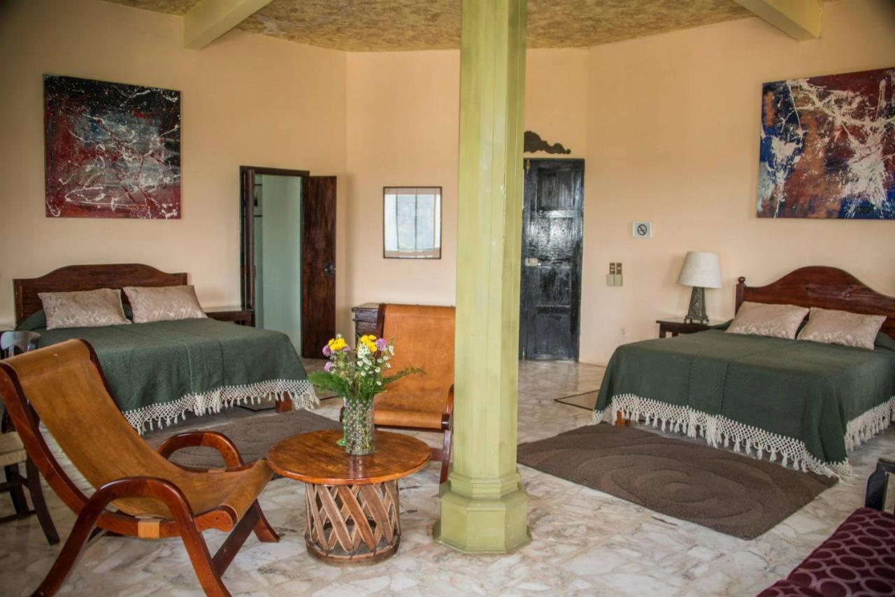 Deluxe Queen Room with Two Queen Beds