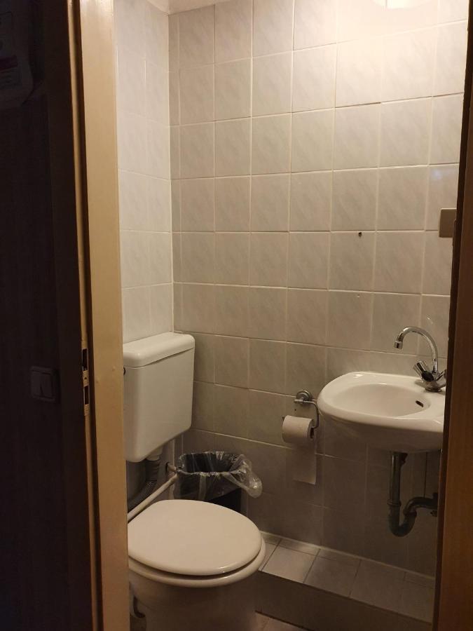 Habitación Doble con baño privado externo